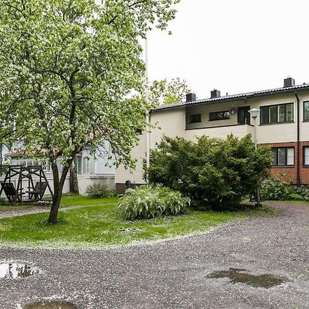 Апартаменты Upea Remontoitu Huoneisto Naantalin Sydaemessae Экстерьер фото